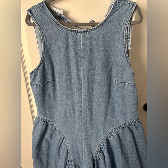 H&M | Viral Sold Out Denim Open-Back Dress | Size XL - Picture 5 of 7